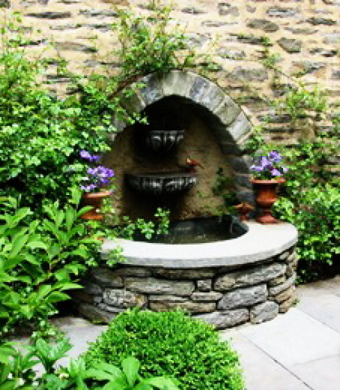 927 Stenger - MillP Cortyard Garden Space Fountain Solebury